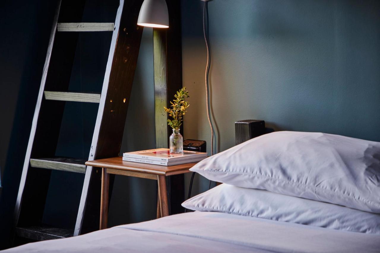 The Junto Hotel Columbus Extérieur photo