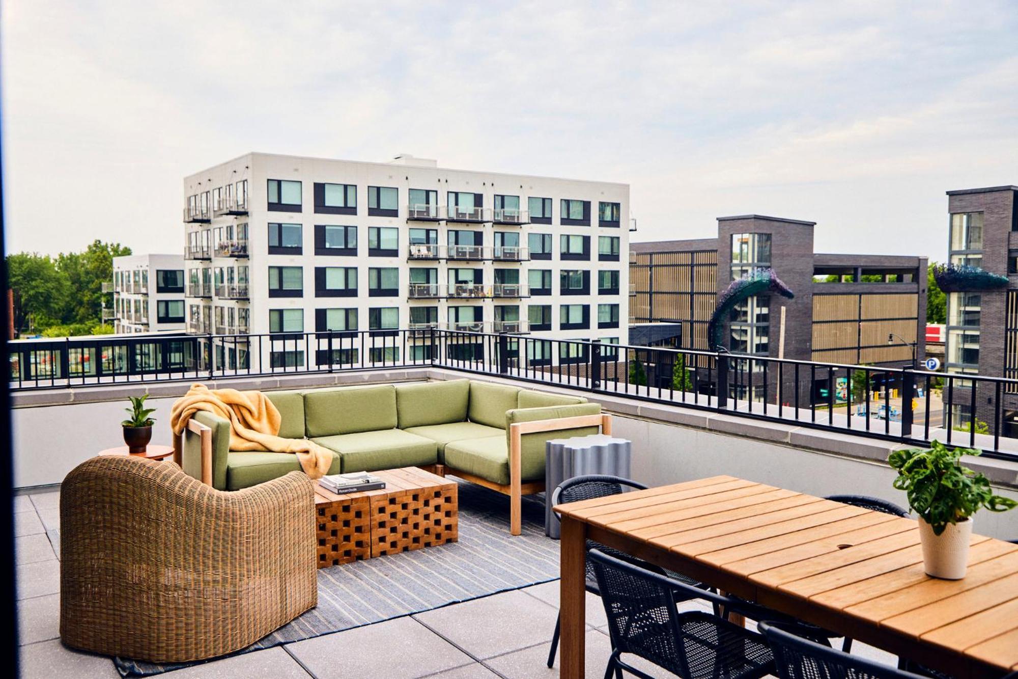 The Junto Hotel Columbus Extérieur photo